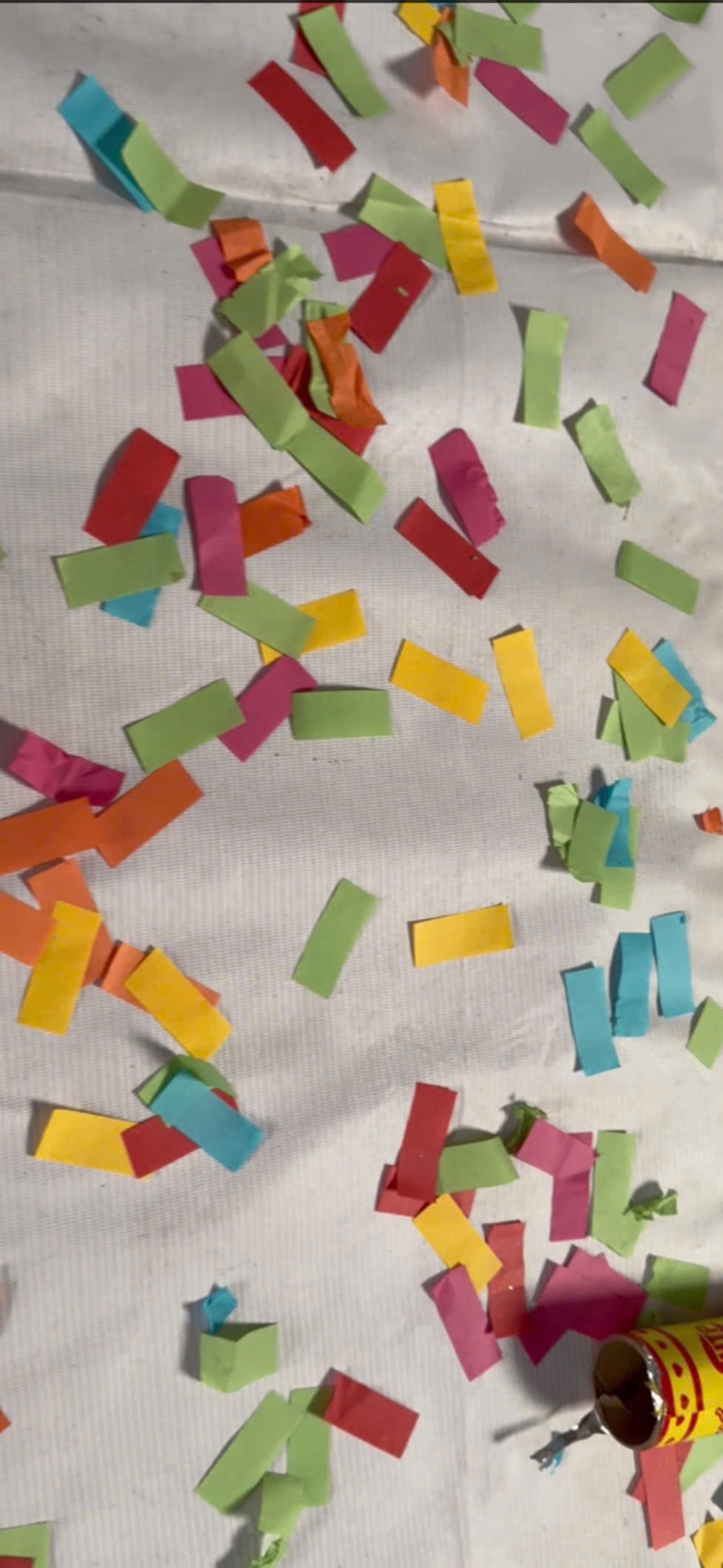 HỢP TIẾN PHÁT RA MẮT PHÁO GIẤY 7 MÀU GIẤY CHỐNG CHÁY